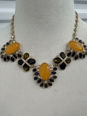Ann Taylor Statement Necklace